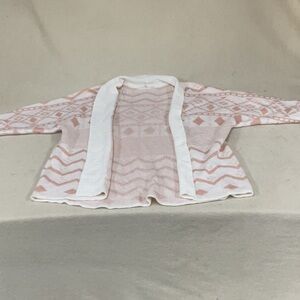 EUC woman’s 3/4 sleeve copper key cardigan